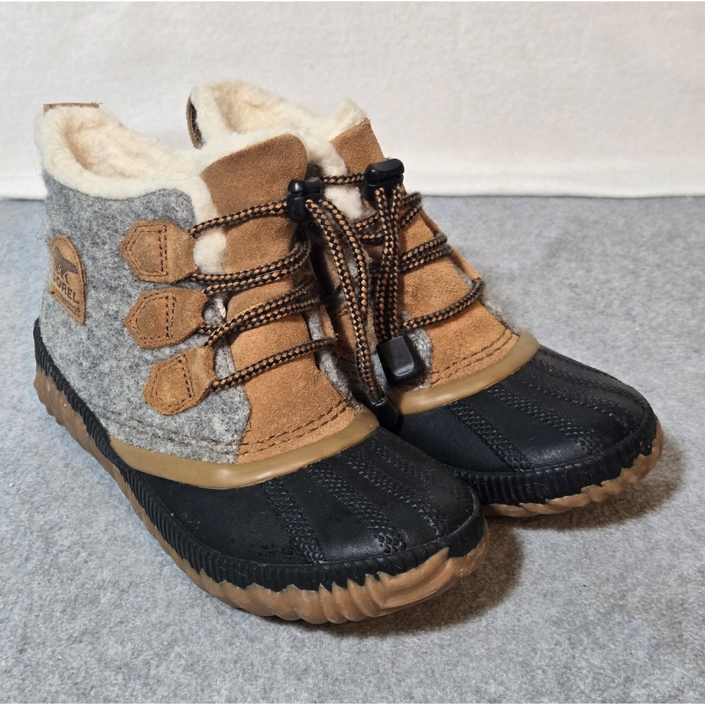 EUC Sorel Out N About Plus Duck Boots Waterproof Gray Tan Girls Youth Size 1